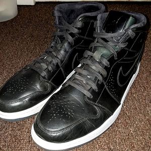 Jordan 1 mid Nouveau size 16
